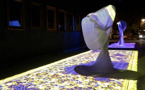 Videoprojektion Köln Bahrain 600x374